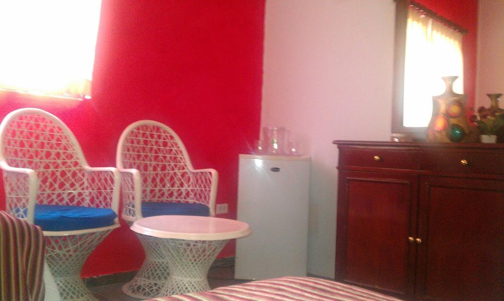 Hotel Navarro Santo Domingo Zimmer foto